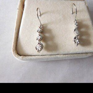 Ladies 10K White Gold Earrings with Diamonds